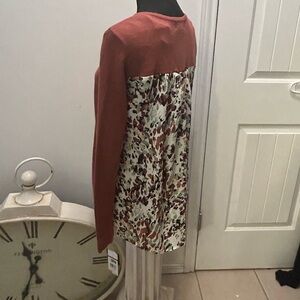 NWT 52seven 💋DOUBLE SIDED SWEATER TOP 0215 Small 113